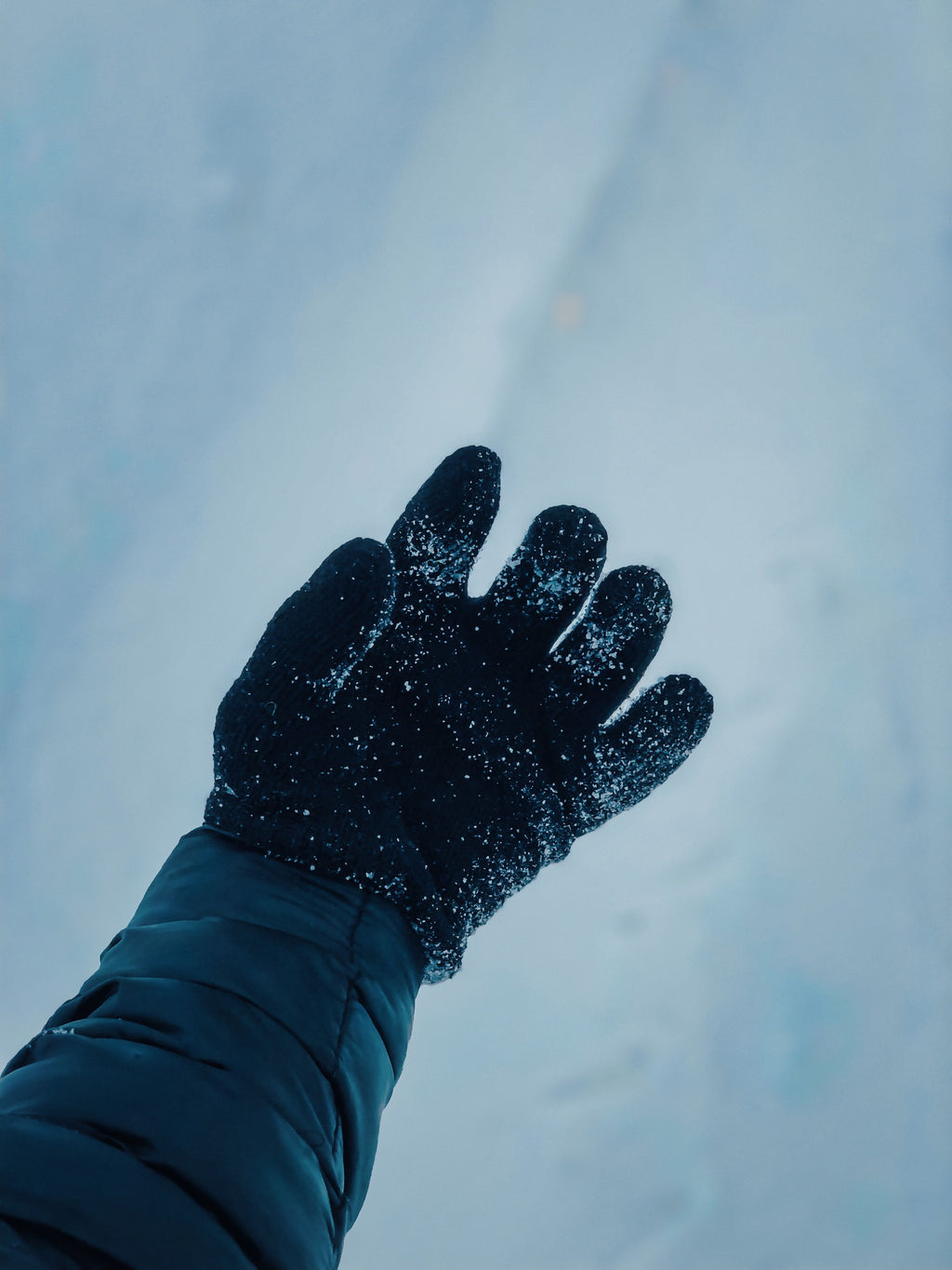 Ribbed Knit Touchscreen Gloves — LIFETIME