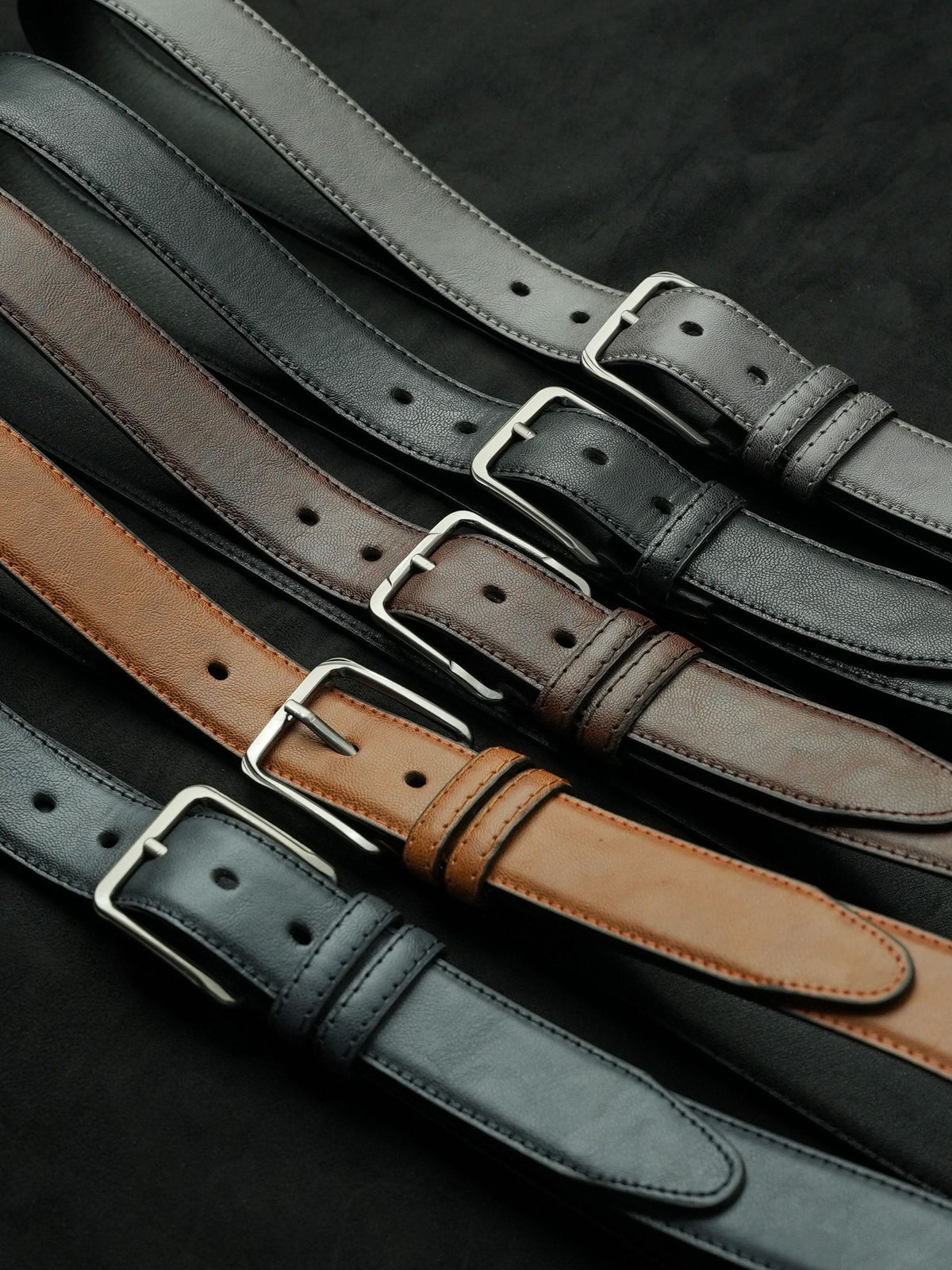 Full-Grain Leather Belt — LIFETIME