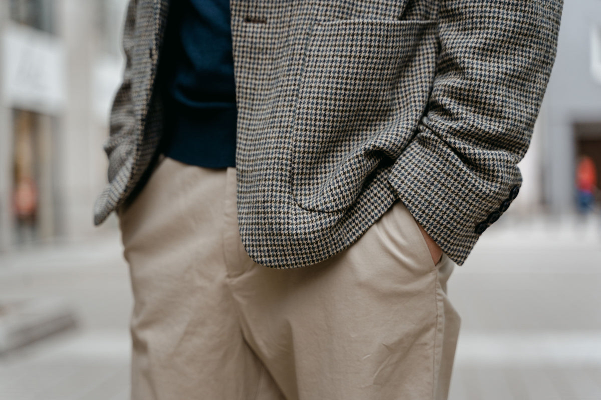 Pleated Linen Trouser — LIFETIME